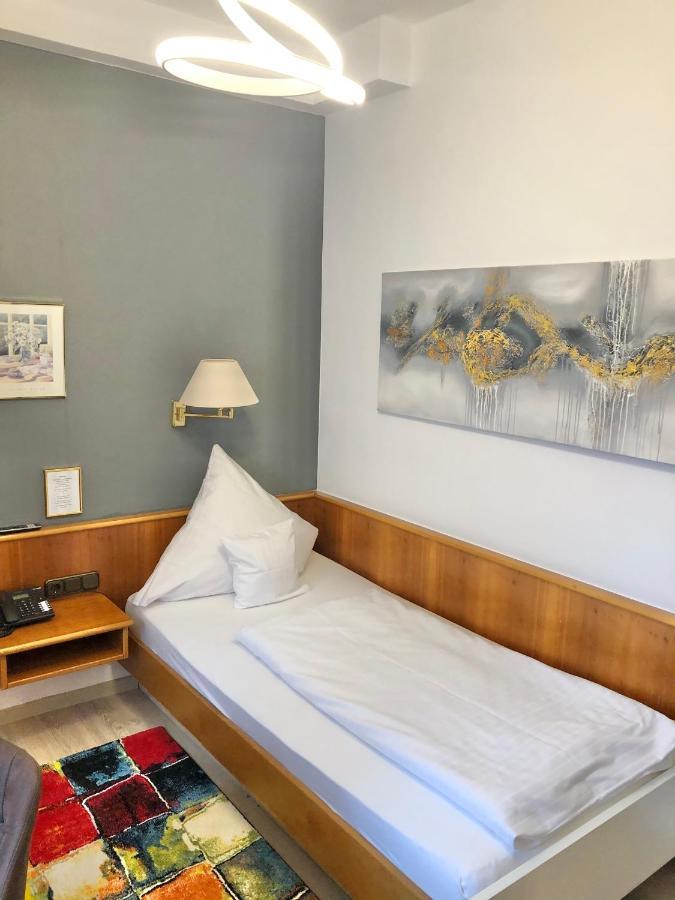 Hotel Garni Brauerei Keller 3*